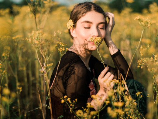 Jak voní jaro? 4 parfémové novinky, které si nesmíte nechat ujít